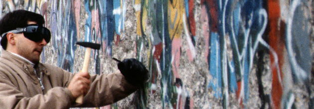 3 Links to Get You Up to Speed on the Berlin Wall